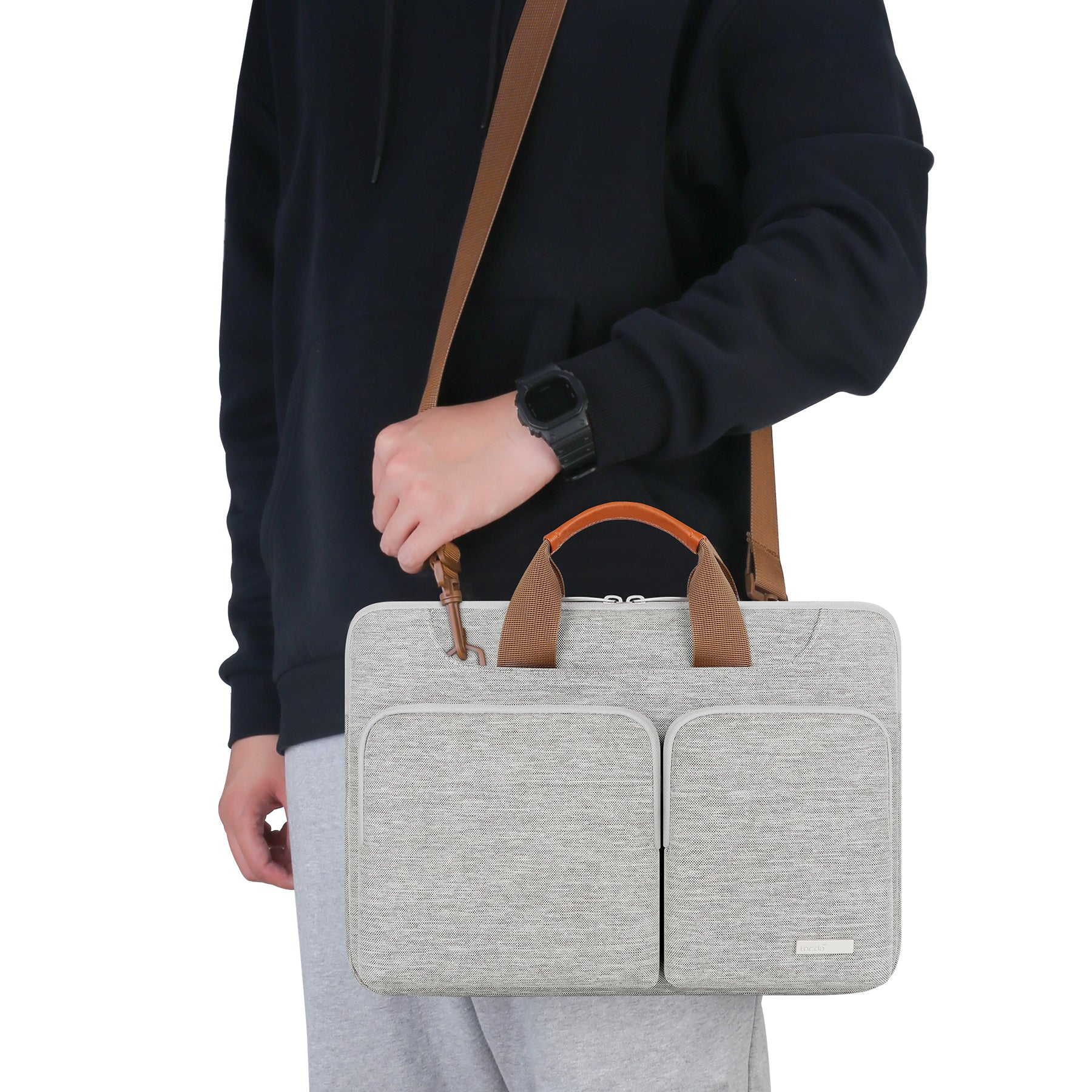 blank shoulder  laptop